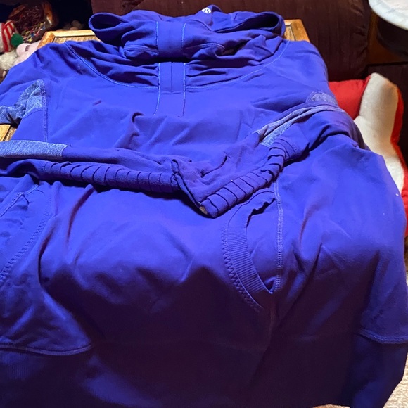 lululemon athletica Jackets & Blazers - Jr bright blue small Hoodie
